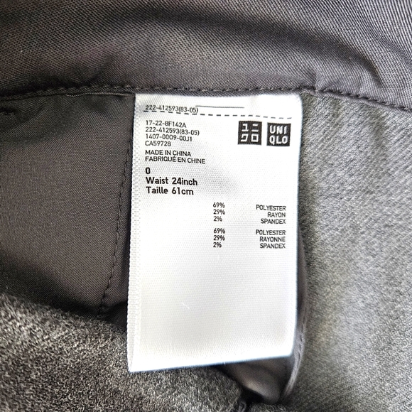 Uniqlo Grey Mini Skirt, Size 0 - Picture 4 of 4